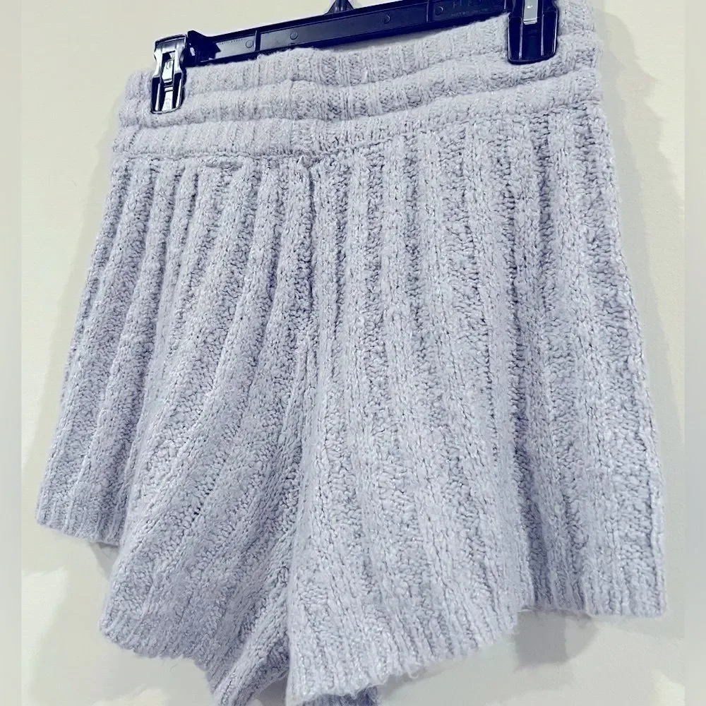 AND NOW THIS short Women's Cable-Knit Shorts in gray size medium, New
